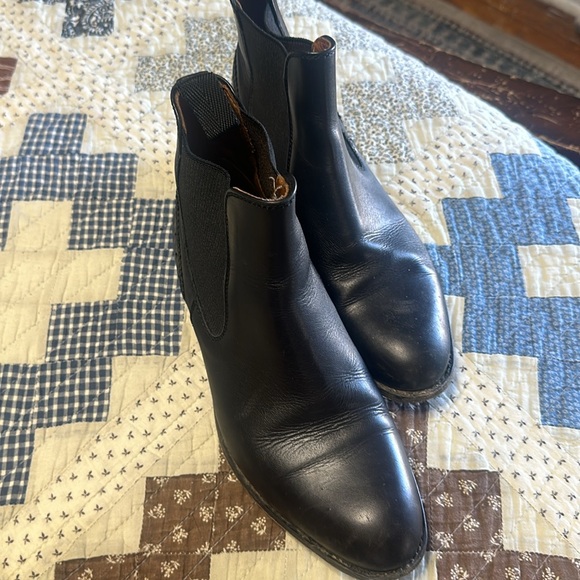 Ariat twenty-four 24 leather boots - Picture 2 of 12